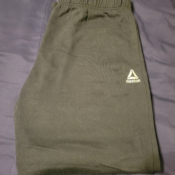 REEBOK SWEATPANTS. MENS XL. - Picture 3 of 3